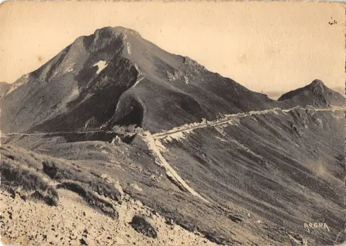 BT5219 Cantal le pas de l eyrol et le puy mary Frankreich