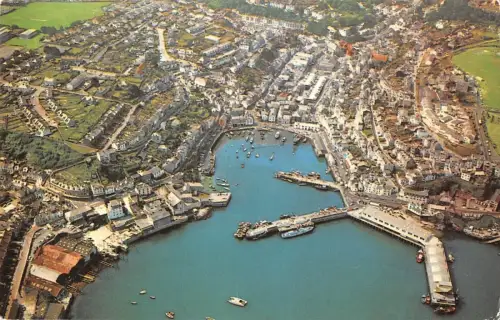 BR67121 Palace House Beaulieu UK 14x9cm