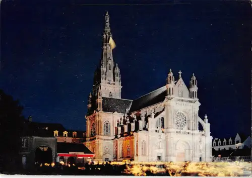 BR49167 Sainte anne d auray la basilique illuminee Frankreich