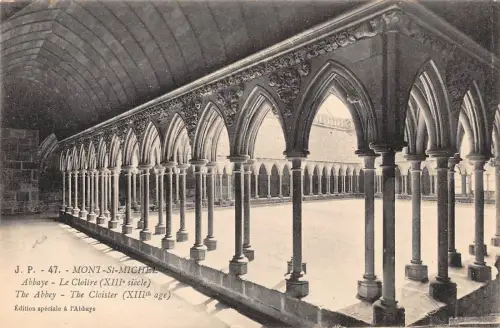 BF7852 abbayetravees de l eglise rom mont saint michel france 1