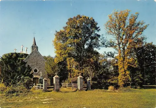 BF2700 calvaire du pont chateau chapelle du christ france
