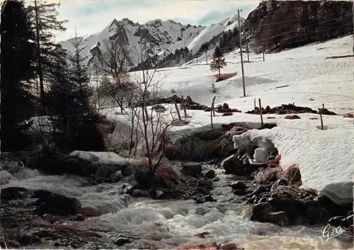 BT7053 Massif du mont dore Sancy sports d hivre France