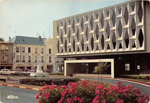 BR30436 Le palais des congres et le theatre Parthenay Frankreich