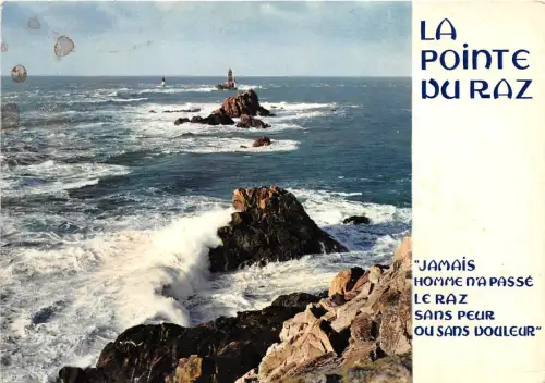 BR22898 La Pointe du Raz l extreme pointe avec les ciurants france