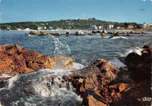 BT8178 Le Cap d antibes et le phare de la garoupe France