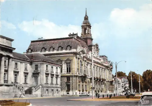 BR52430 L hotel de ville Tours Frankreich