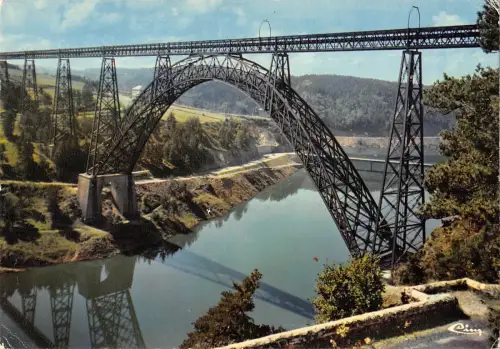 BT8208 Viaduc de Garabit construit par eiffel France