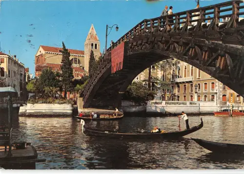 BT1680 venezia canal grande ponte dell accademia italy