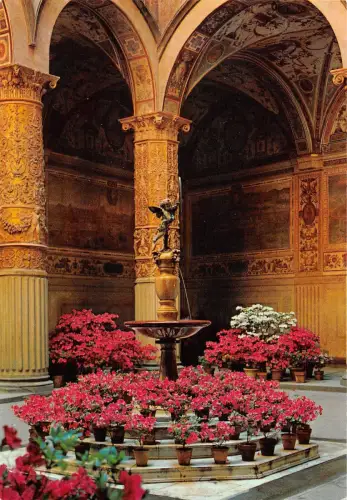 BR85330 firenze festa dei fiori cortile di palazzo vecchio italy