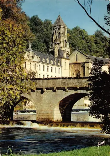 BR52695 L abbaye le pont coude et la dronne Brantome Frankreich