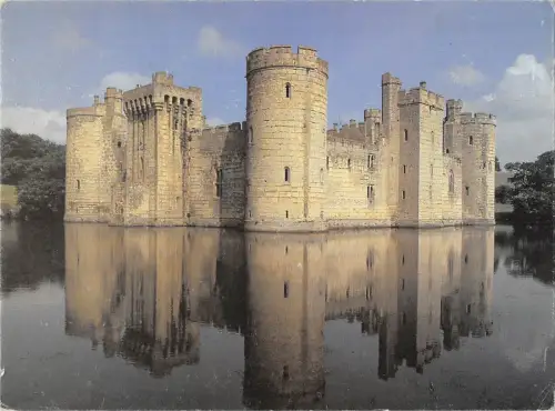 B101792 bodiam castle sussex uk