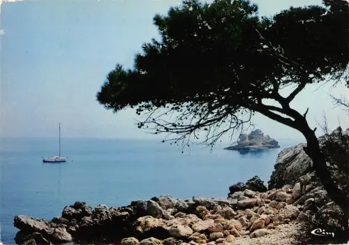 BT10734 Carry le rouet calanque des eaux satees France