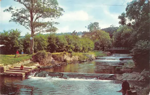 B101449 the riverside aberaeron wales 14x9cm