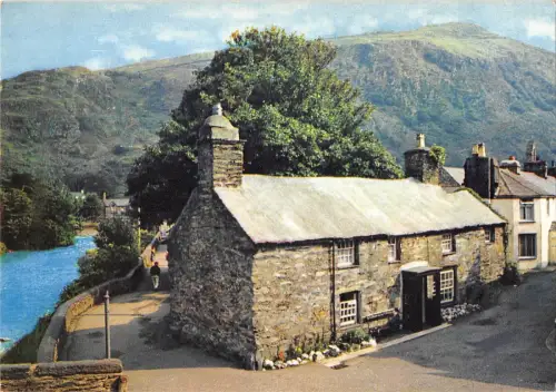 BR82147 llewelyn s cottage beddgelert wales