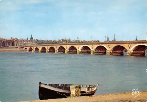 BR52690 Bordeaux le pont de pierre Frankreich