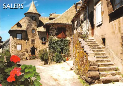 BT10198 Salers cite medievale la maison bertrandy France