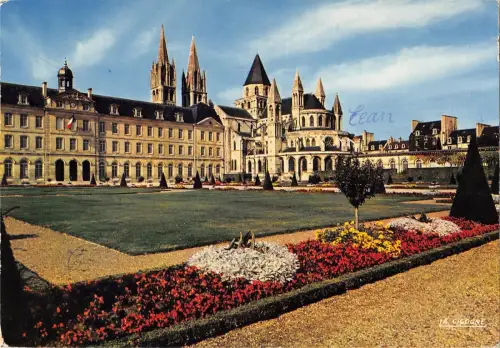 BT9435 Caen l abbaye aux hommes et l hotel de ville France