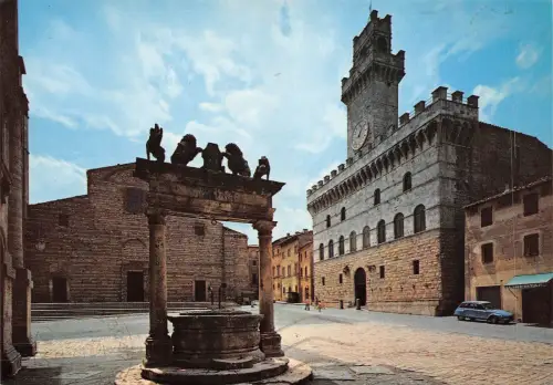 BF856 montepulciano piazza grande Italien