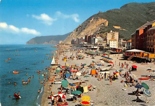 BT0903 Spiaggia Devia Marina Italien