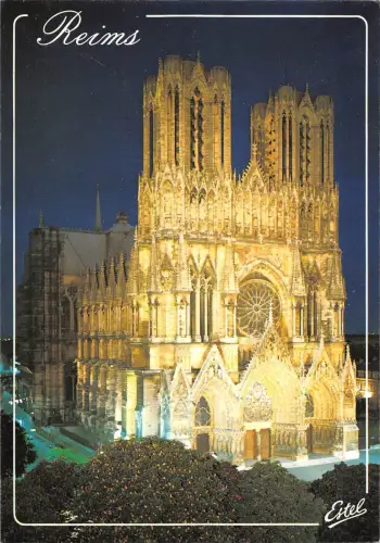 BT3517 Reims L acathedral notre dame France
