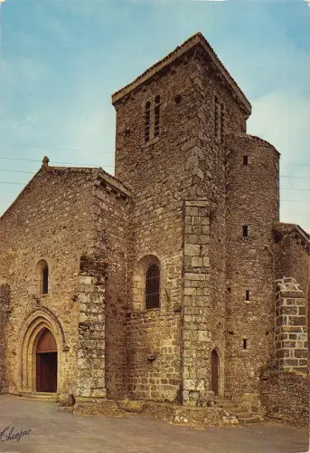 BT6611 Cerizay l abbaye de beauchene France