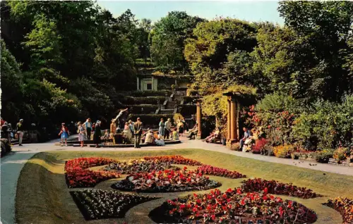 B88092 italian gardens scarborough uk 14x9cm