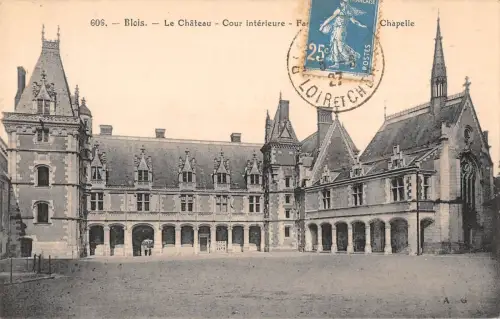 BF7990 le chateau cour interieur blois france Frankreich