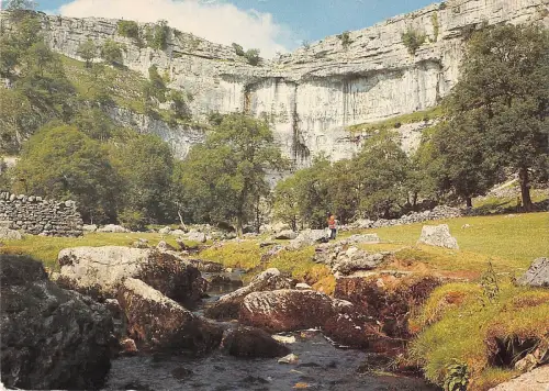 BR89486 yorkshire dales national park uk