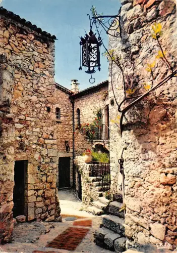 BR22951 Eze Village e Palais du Prince de Suede france