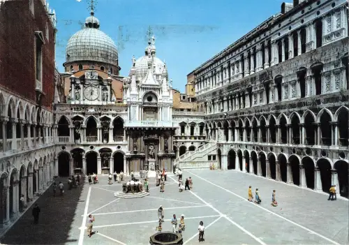 BT3263 Venezia Palazzo ducale cortille Italien