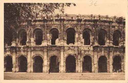 BF9466 nimes gard les arenes france Frankreich