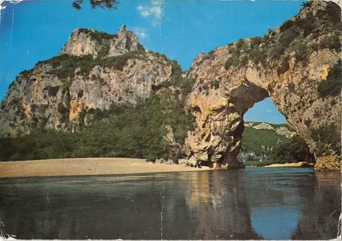 BT4500 Les Gorges de l ardeche le pont d arc Frankreich