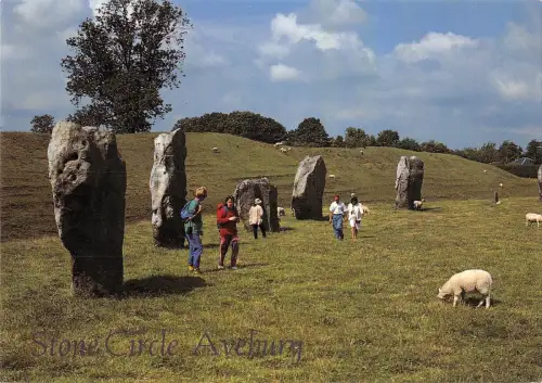 BR75677 Steinkreis Avebury UK