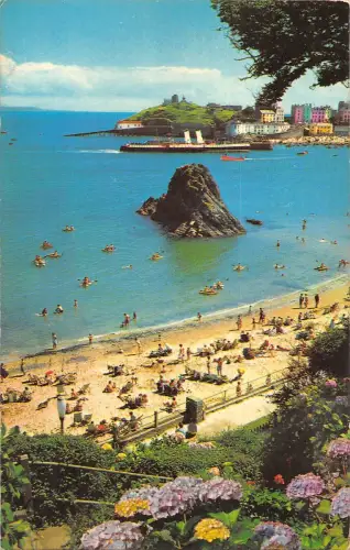 B101000 North Bay and Goscar Rock Tenby Wales 14x9cm