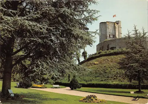 BT10773 Gisors le chateau et le jardin France