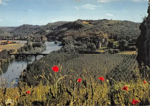 BR49128 Pres de Beynac le chateau de Fayrac Frankreich