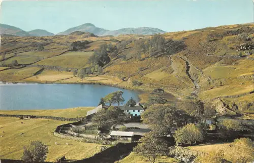 B101345 watendlath tarn and path to rosthwaite keswick borrowdale uk 14x9cm