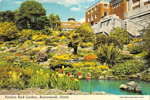 B103392 Pavillon Steingärten Bournemouth Dorset UK