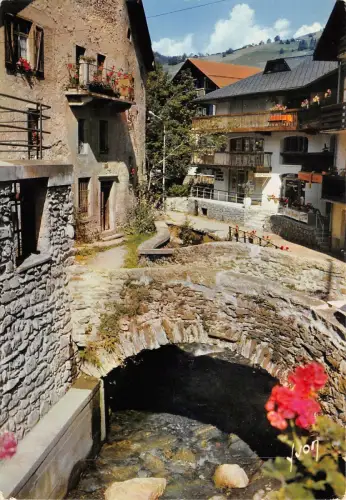 BF2832 le pont du glapet megeve france