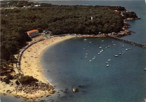 BR30414 Ile de Noirmoutier la plage des Dames France