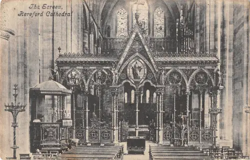 uk25978 hereford cathedral real photo uk