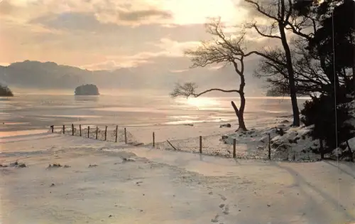 BR65899 Winter Wonderland Derwentwater Keswick UK 14x9cm