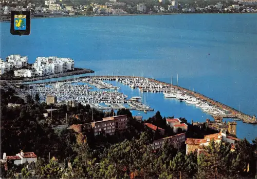 BT9693 la napoule le nouveau port France