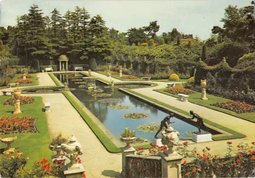 BR89983 compton acres poole dorset the italian agdens uk