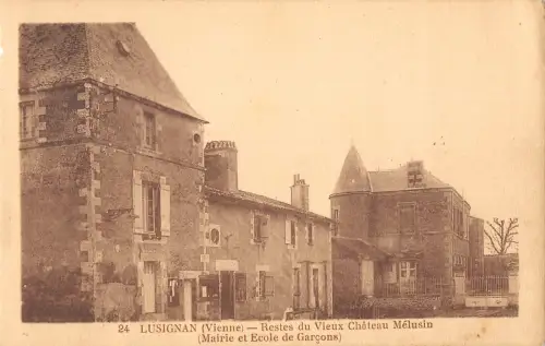 B106793 Frankreich Lusignan Restes du Vieux Chateau Melusin