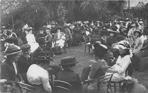 uk40304 Hochzeit Echtfoto UK Sozialgeschichte
