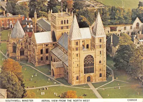 BR89289 Southwell Minster Luftaufnahme aus dem Nordwesten Großbritanniens