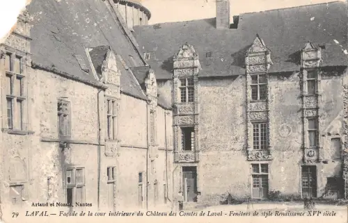 BF9334 Laval Fassade de la cour interieure du chateau des france Frankreich