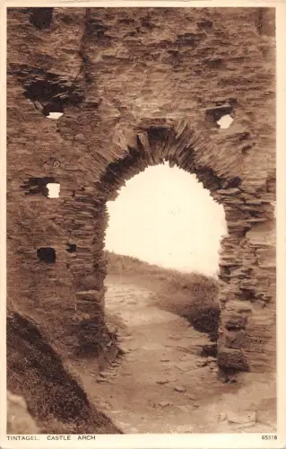 uk2779 tintagel cathle arch real photo uk