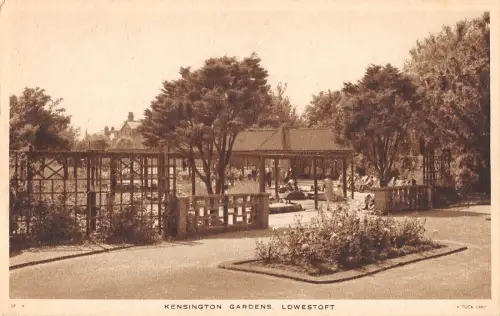 uk27813 Kensington Gardens Lowestoft Echtfoto UK